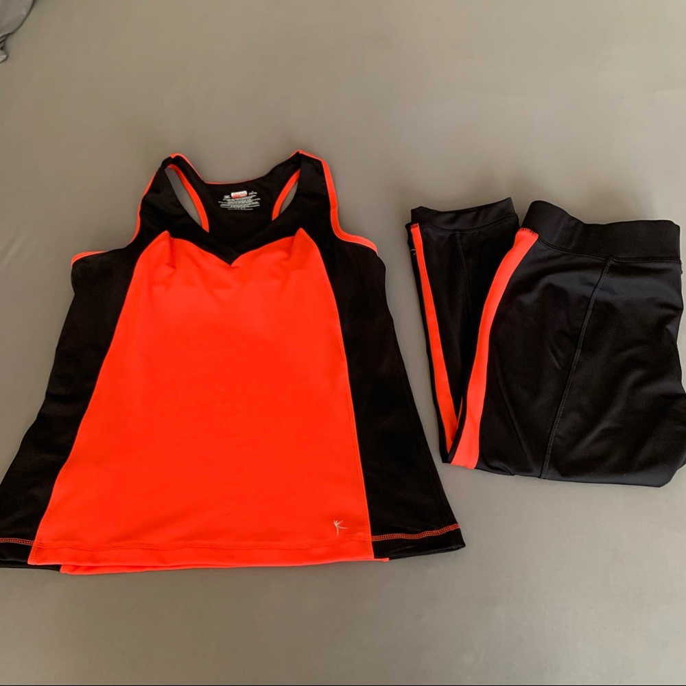 Danskin Now Ladies Workout Outfit
